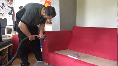 Upholstery cleaning Straid